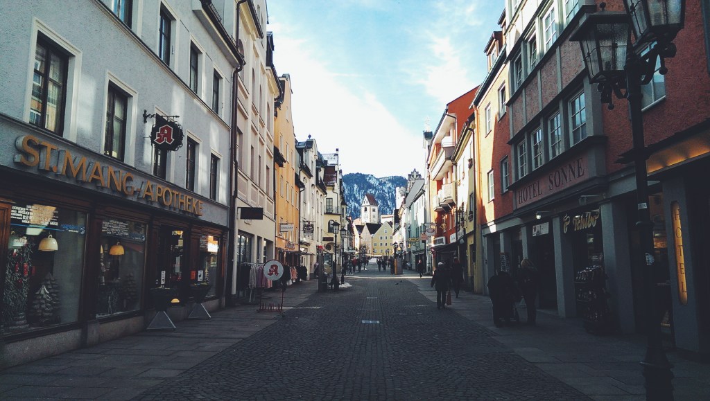 Processed with VSCOcam with f2 preset