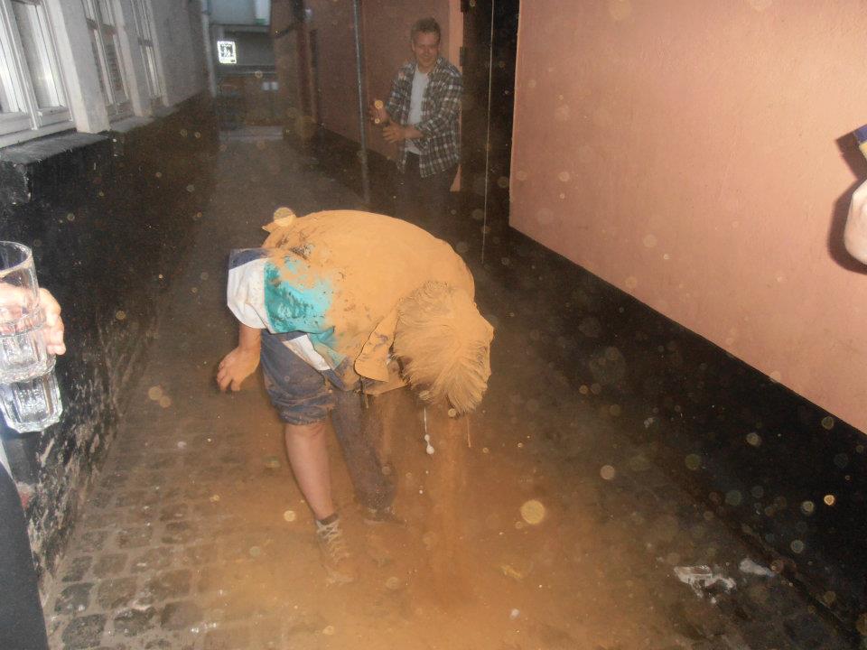 nwbjz7q-1457453066-58