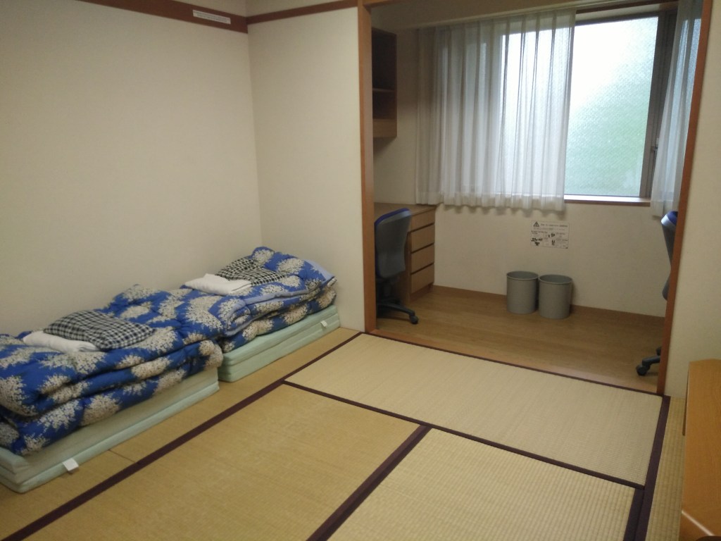 Kansai Gaidai University,&nbsp;Japan