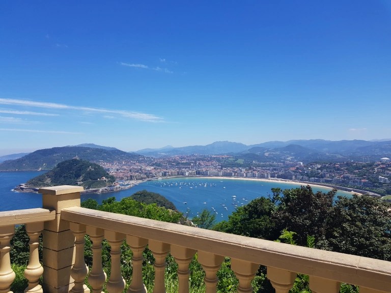 Meanwhile, in sunny San Sebastian…